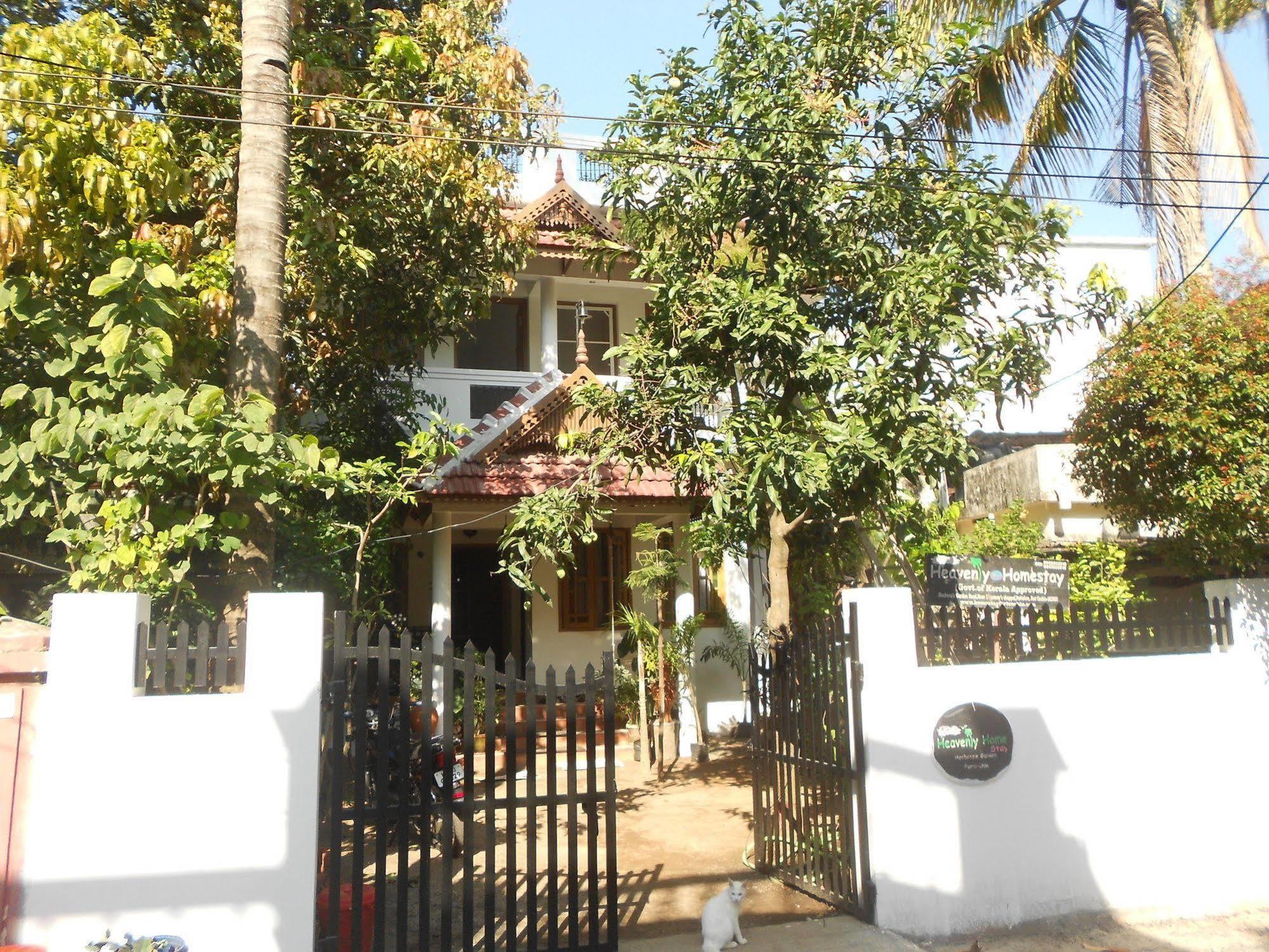 Heavenly Homestay Kochi Екстер'єр фото