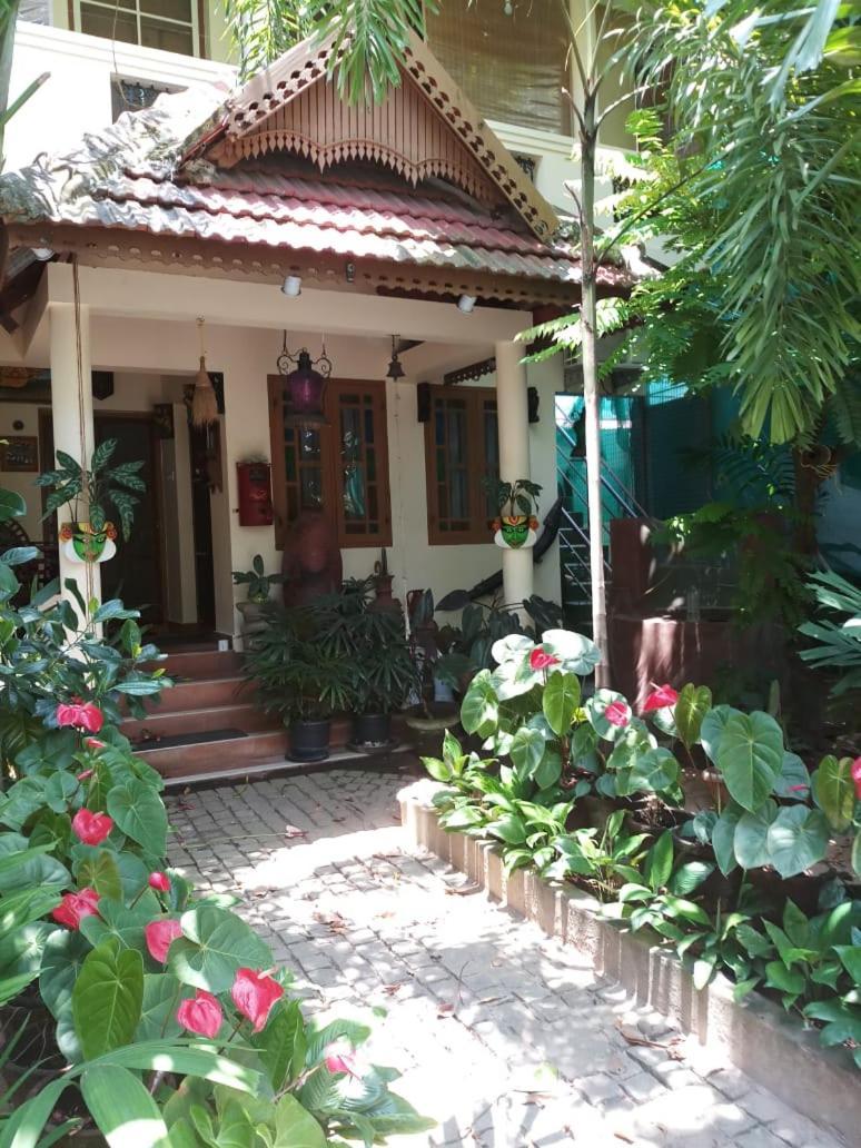 Heavenly Homestay Kochi Екстер'єр фото